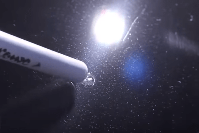 Фото стекол с дефектом