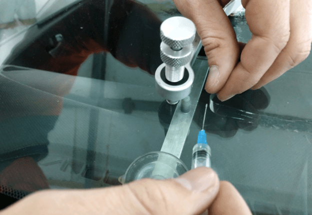 фото ремонт скола лобового стекла